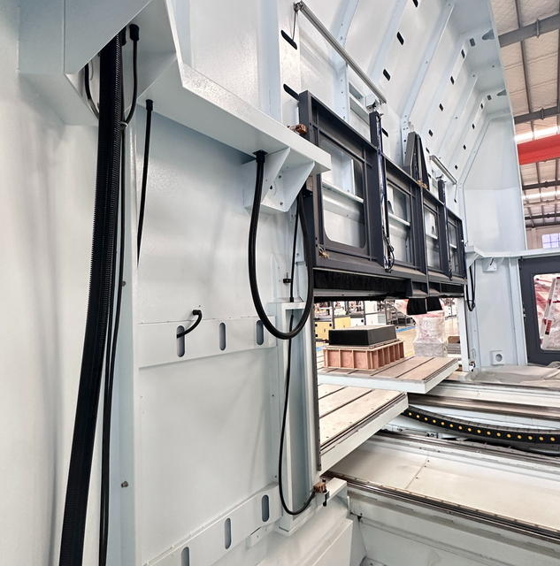 Высокая производительность с CNC -маршрутизатором с множественной головкой 6