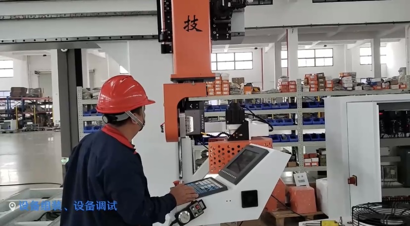 5-осевой станок с ЧПУ (2)